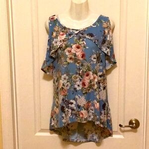 floral Top By Try This plus size 3X ruffles nice style blue  pink. Stretchy…